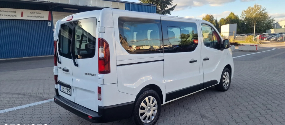 Renault Trafic cena 69999 przebieg: 166000, rok produkcji 2017 z Świdnik małe 67